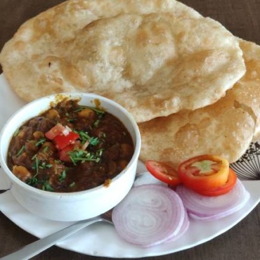 Chole Bhatura